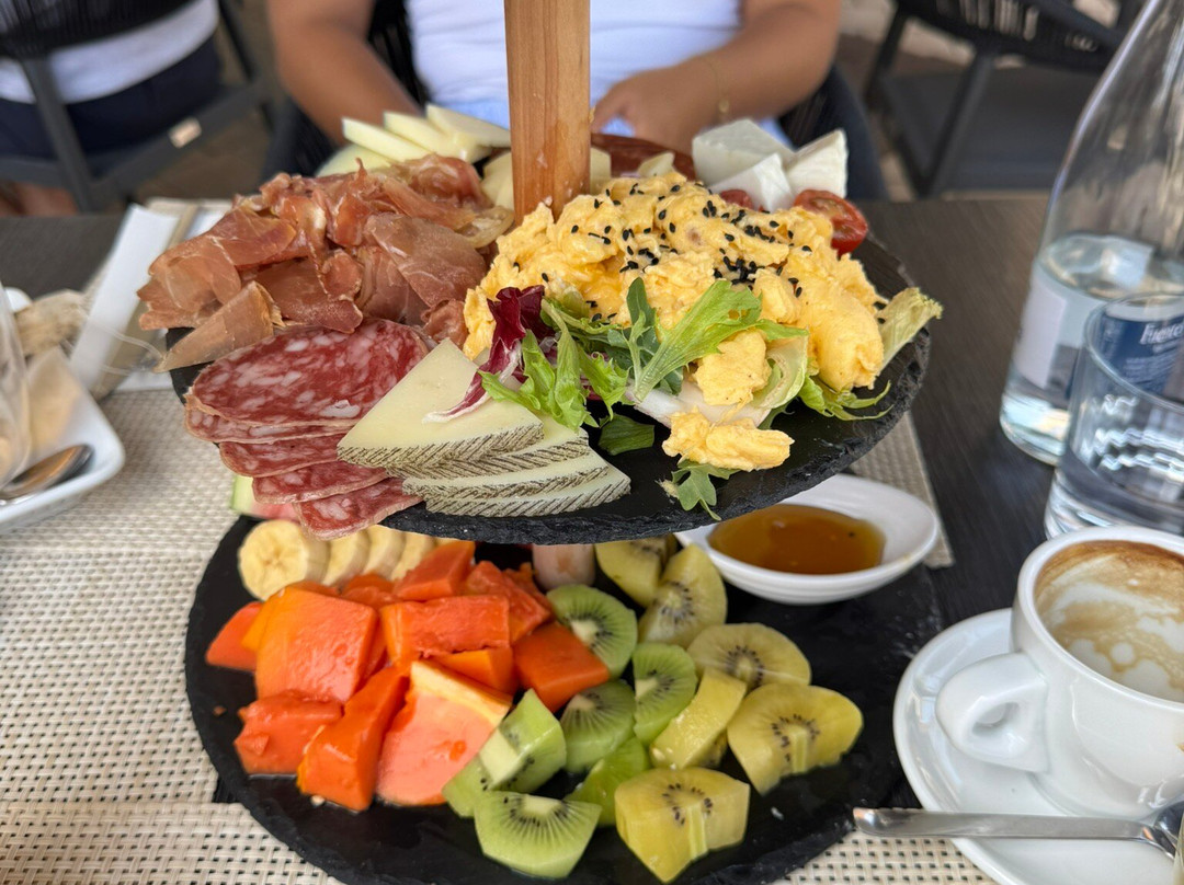Crispypan Coffee & Brunch