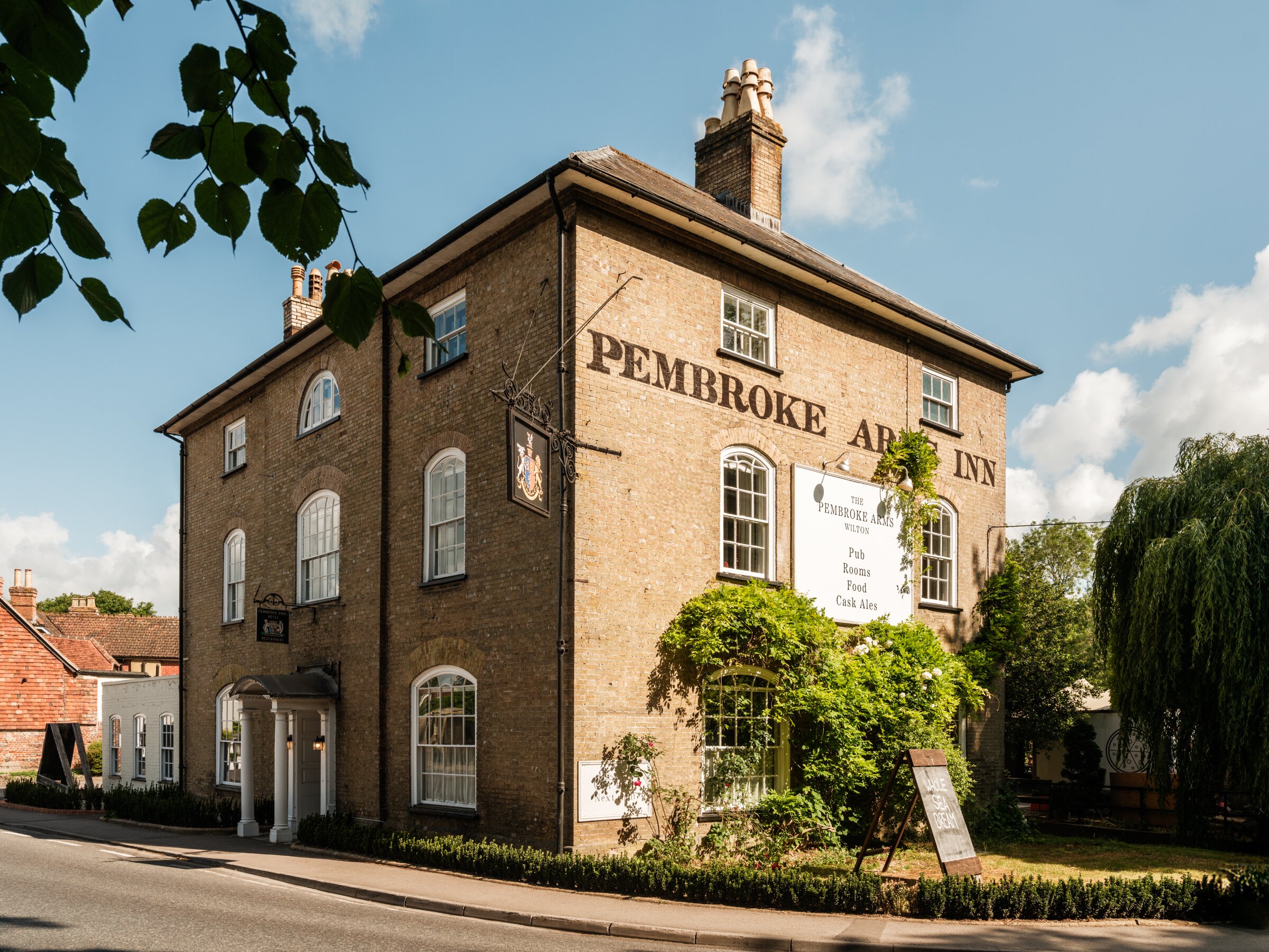 The Pembroke Arms Hotel-浴室