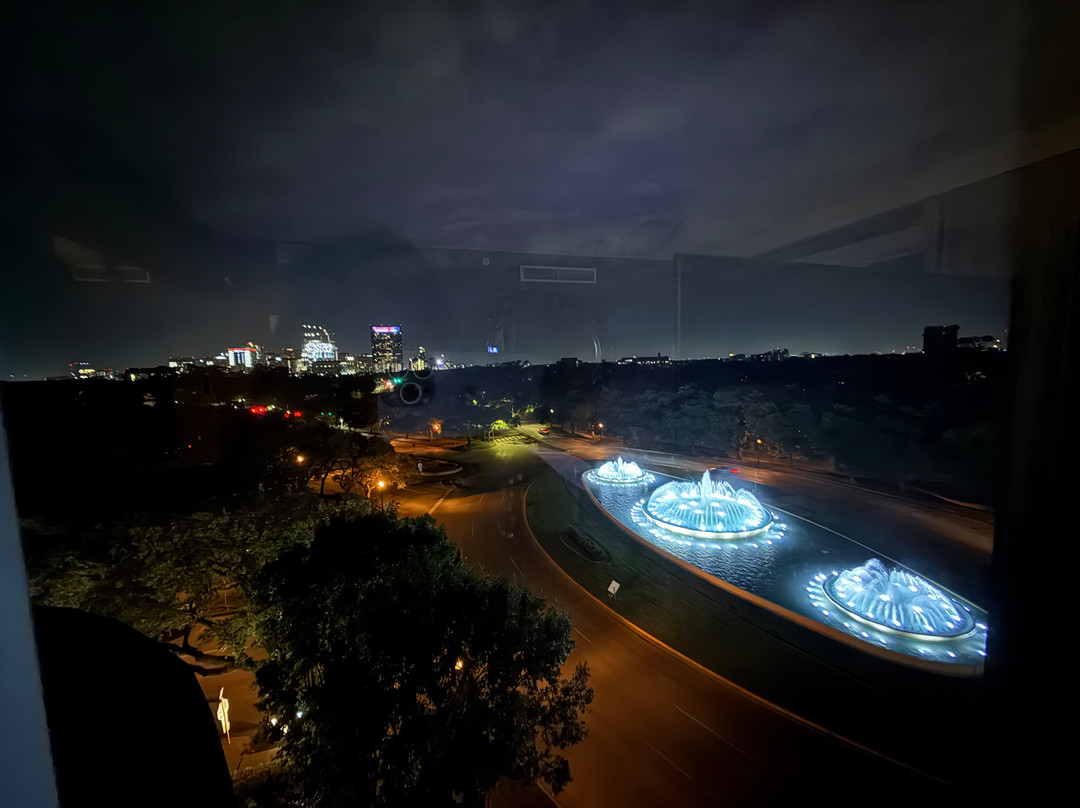 休斯敦萨萨酒店主图