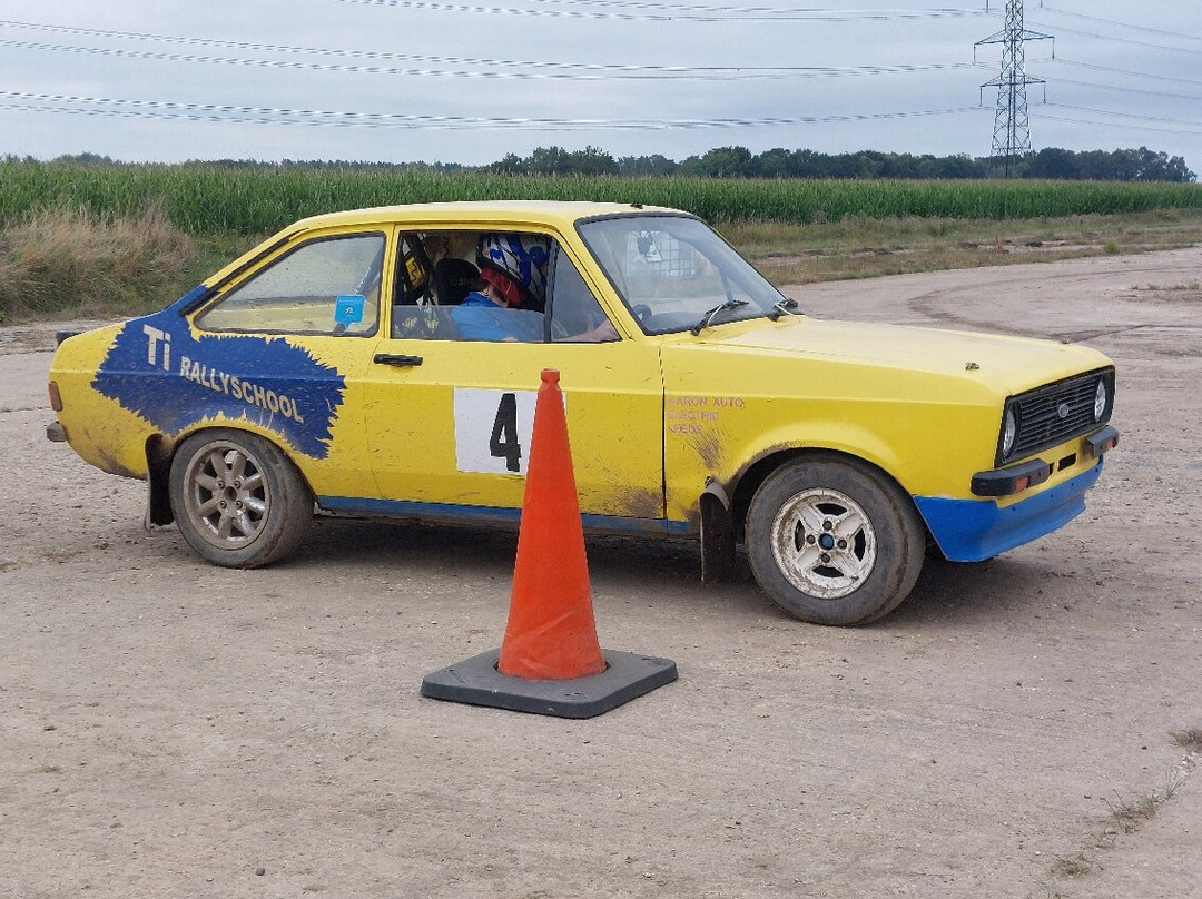 TI Rally Driving School-约克必去景点