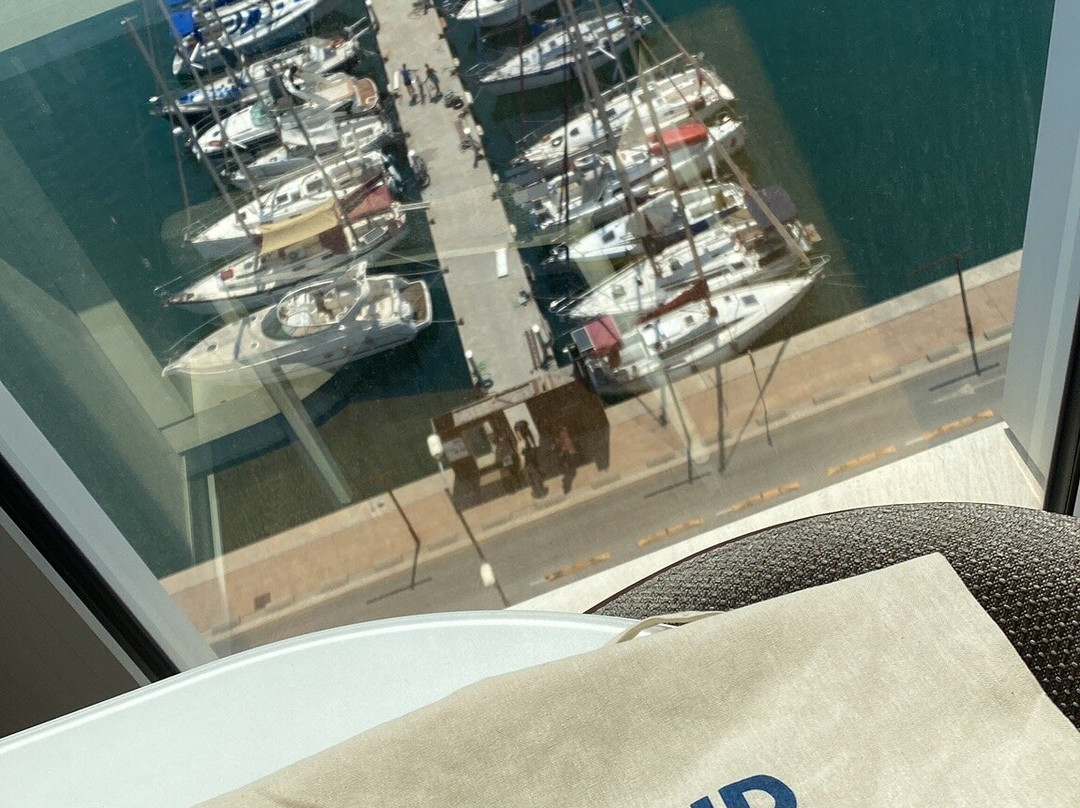 Hotel Marina Badalona主图