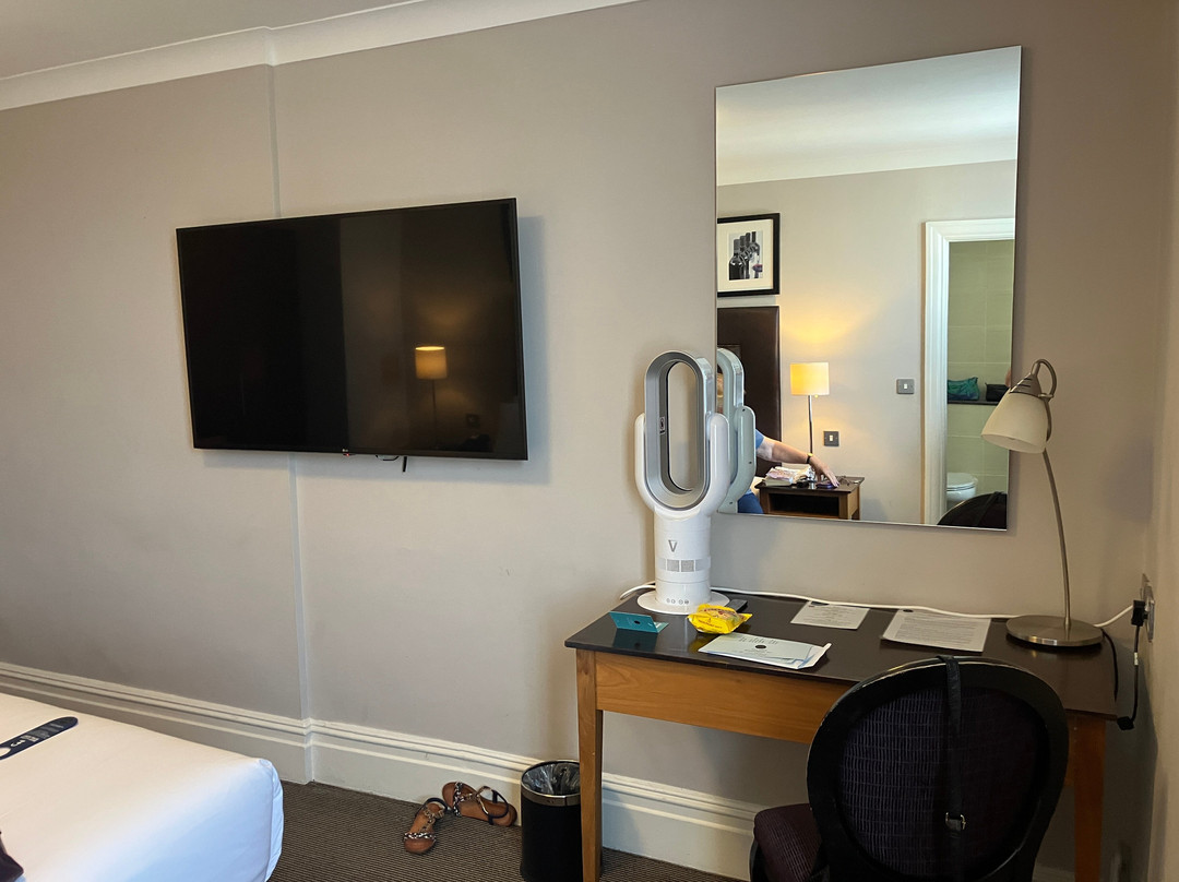 伯恩矛斯西悬崖酒店主图