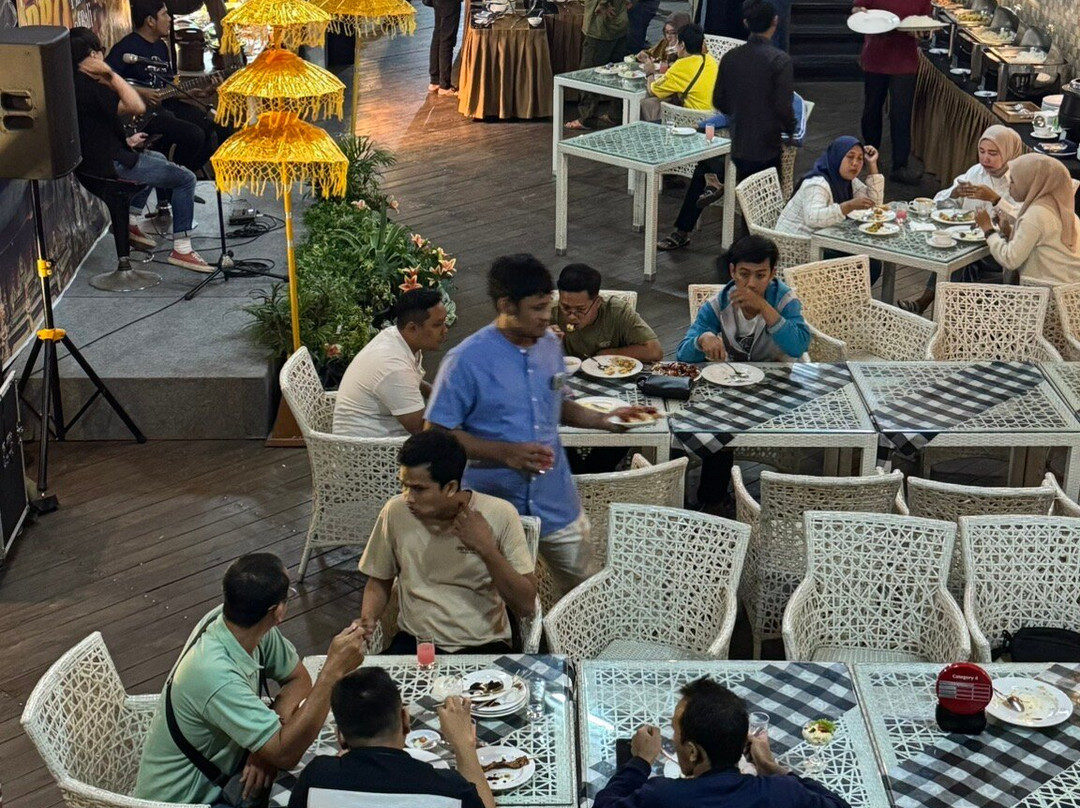 Ayola Sunrise Mojokerto主图