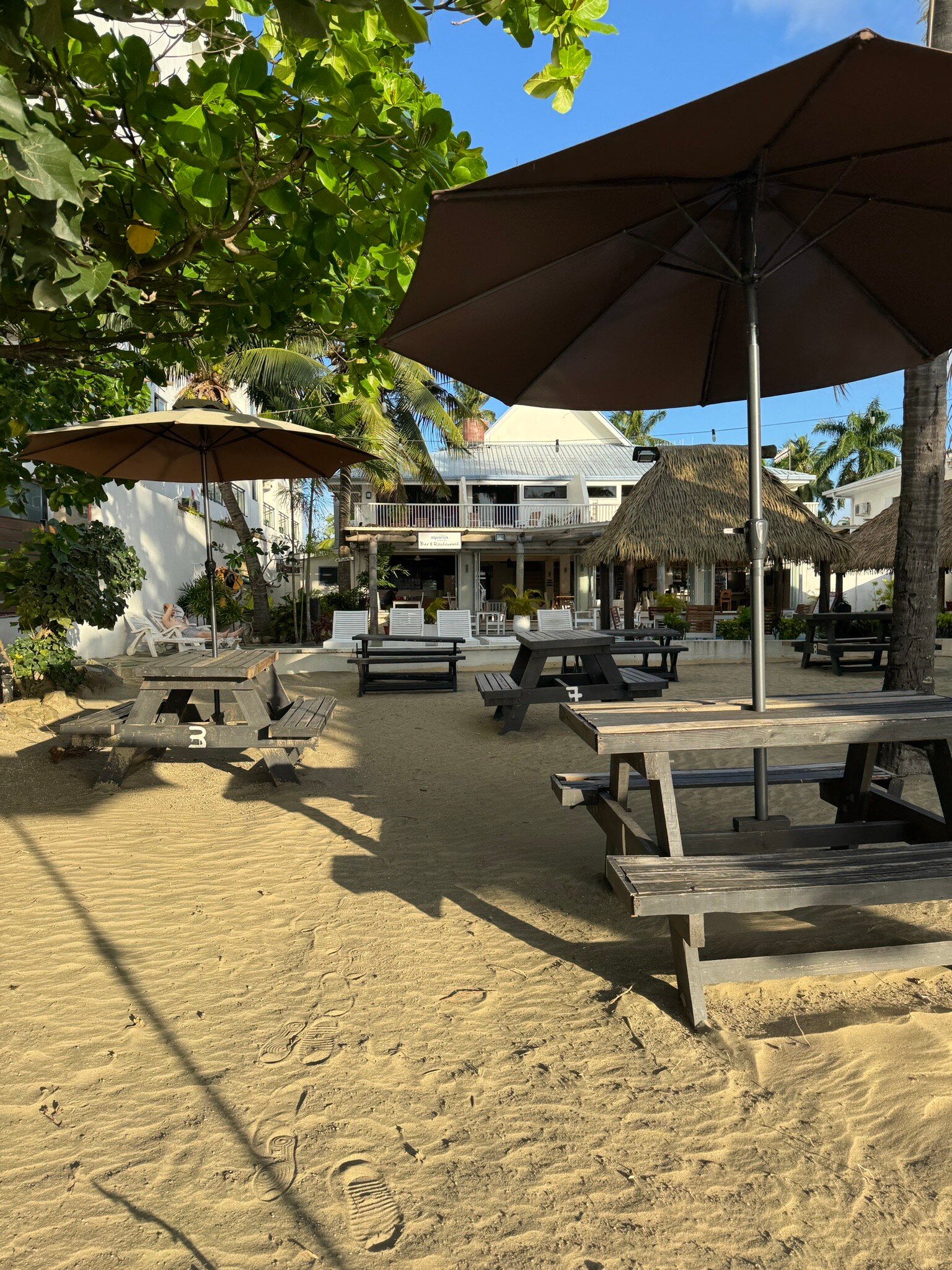 水瓶座海滩酒店-官方