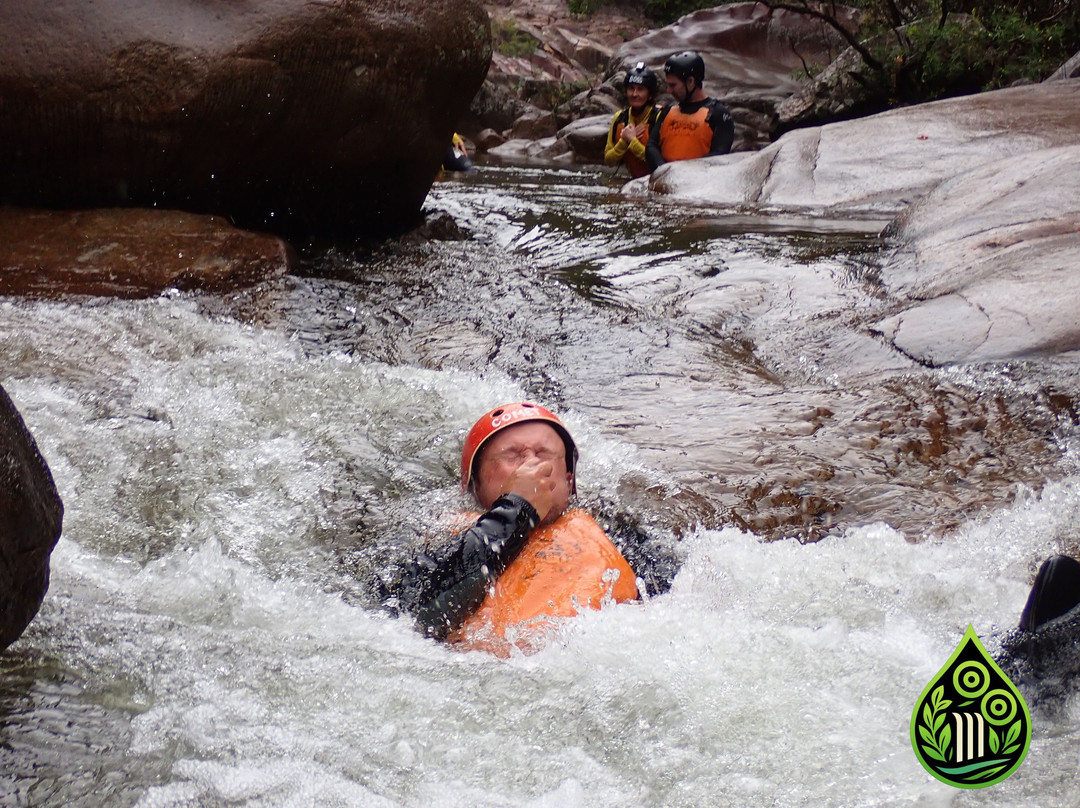 Behana Gorge Waterfall-凯恩斯必去景点