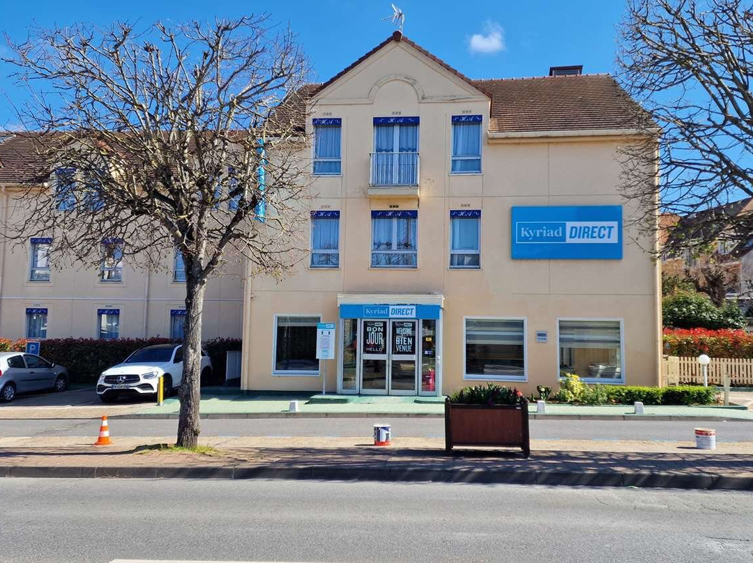Kyriad Direct Arpajon