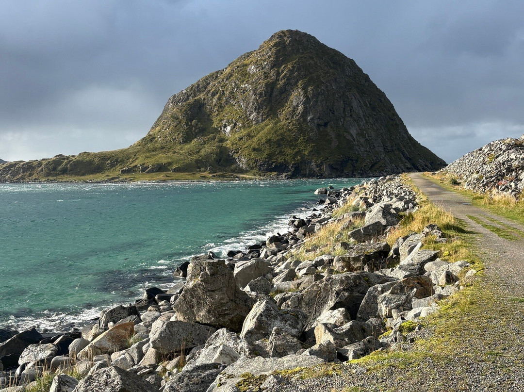 耗克兰海滩-莱克内斯必去景点