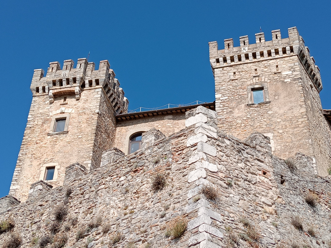 Castello Baronale-Collalto Sabino必去景点