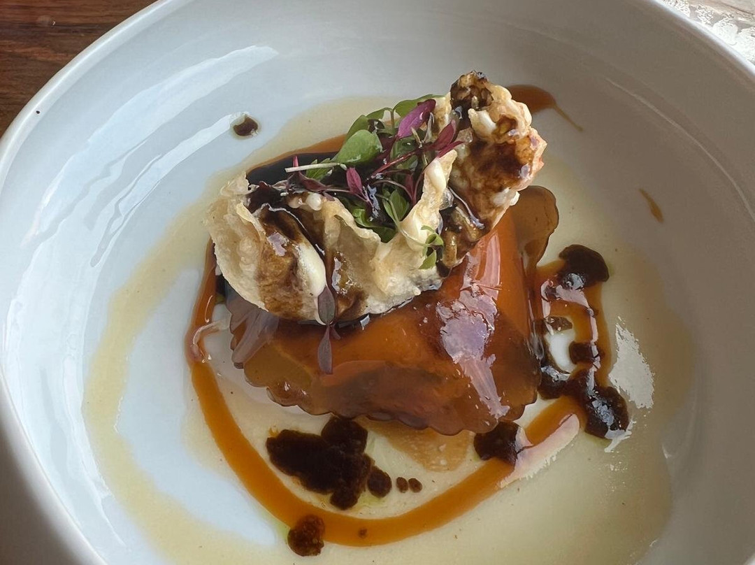 Le Prieuré Saint Jean de Bébian, MATTHIEU DELAUZUN-佩兹纳斯必去景点