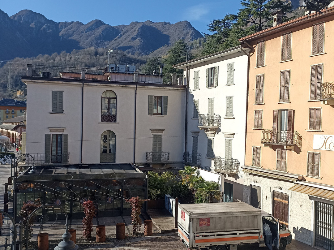 Hotel Centrale San Pellegrino Terme主图