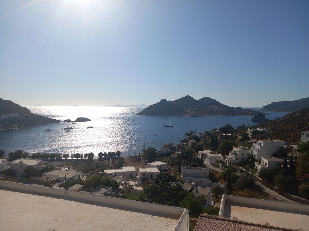 Golden Sun Hotel Patmos主图