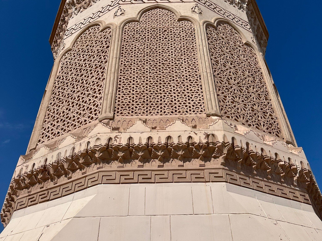 Gulustan Mausoleum-纳希切万 必去景点