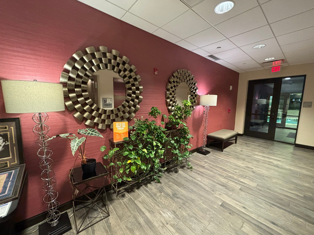 Hampton Inn & Suites West Morgantown University Towne Centre主图