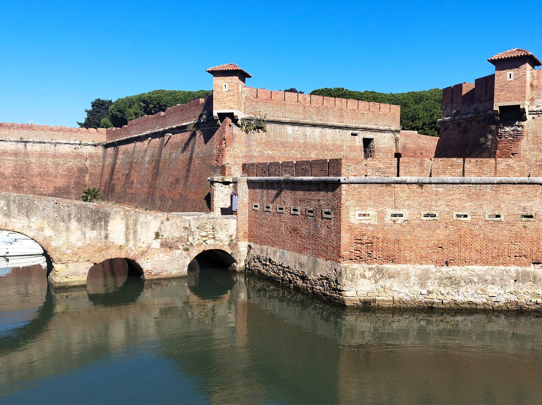 Fortezza Nuova-里窝那必去景点