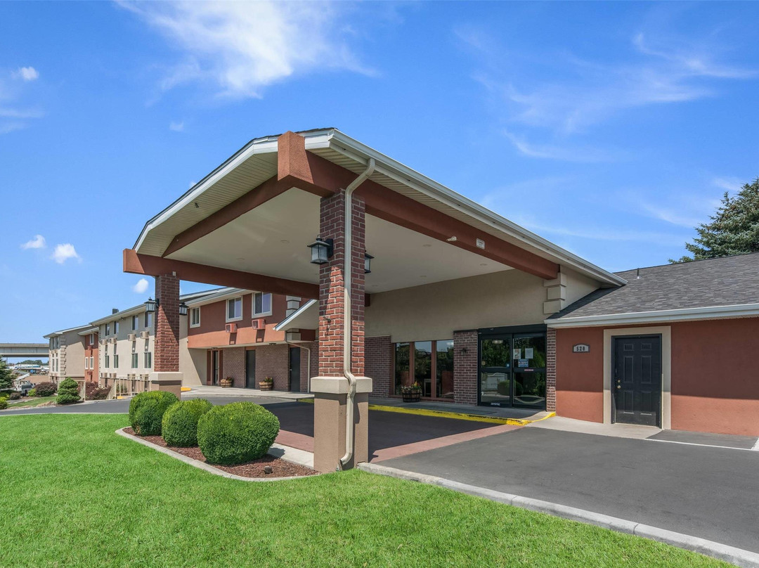 沃拉沃拉拉金塔旅馆