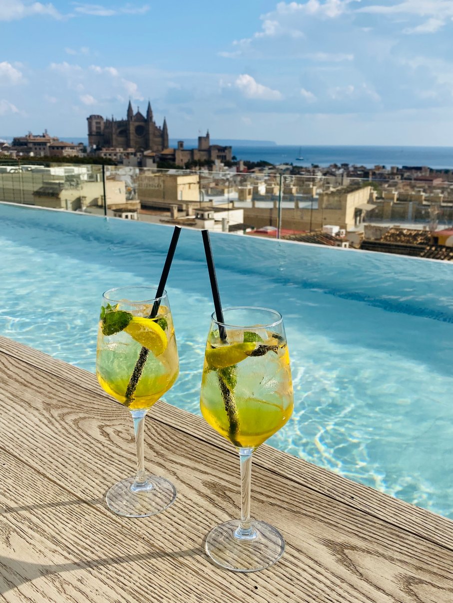 纳卡尔酒店-泳池