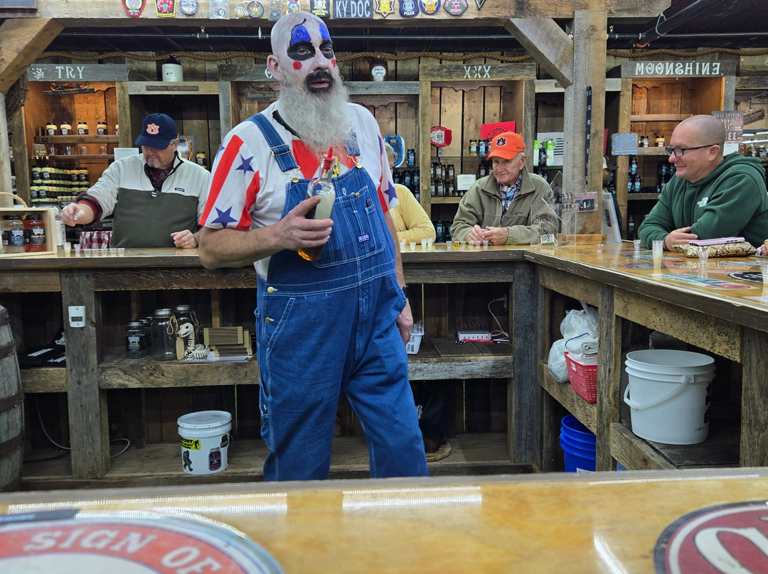 Tennessee Shine Company - Pigeon Forge-皮金福奇必去景点