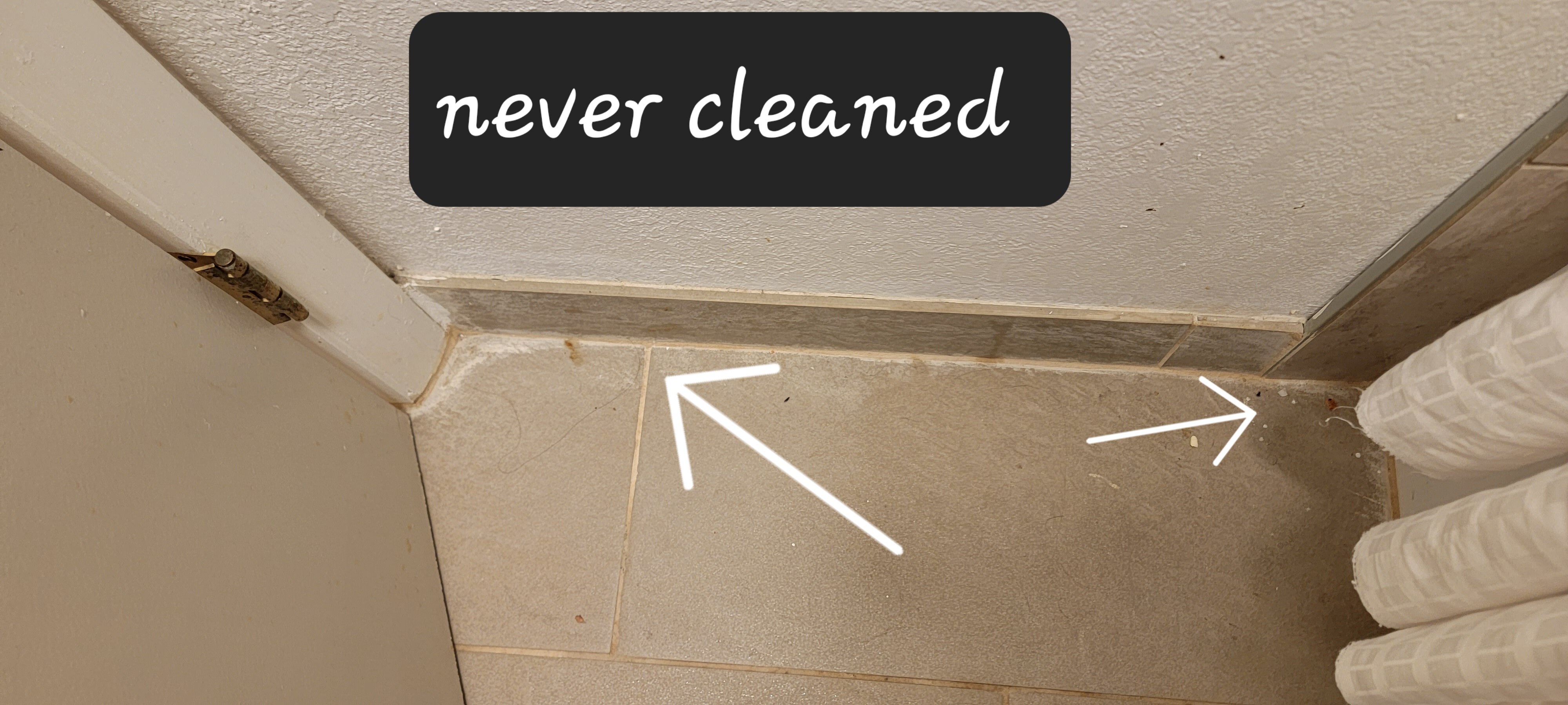 Country Inn & Suites by Radisson, Hoffman Estates, IL-浴室