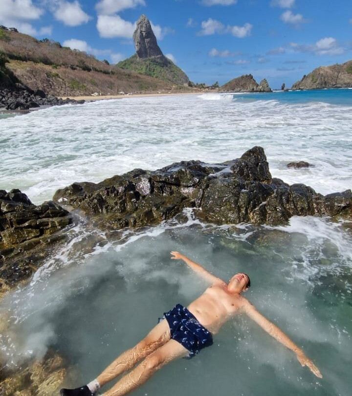 Buraco do Galego-费尔南多-迪诺罗尼亚群岛必去景点