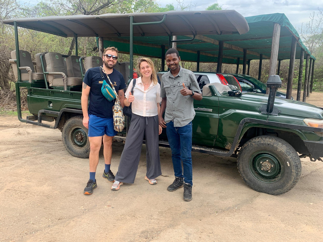 The Adventures Feet-布兰岱必去景点