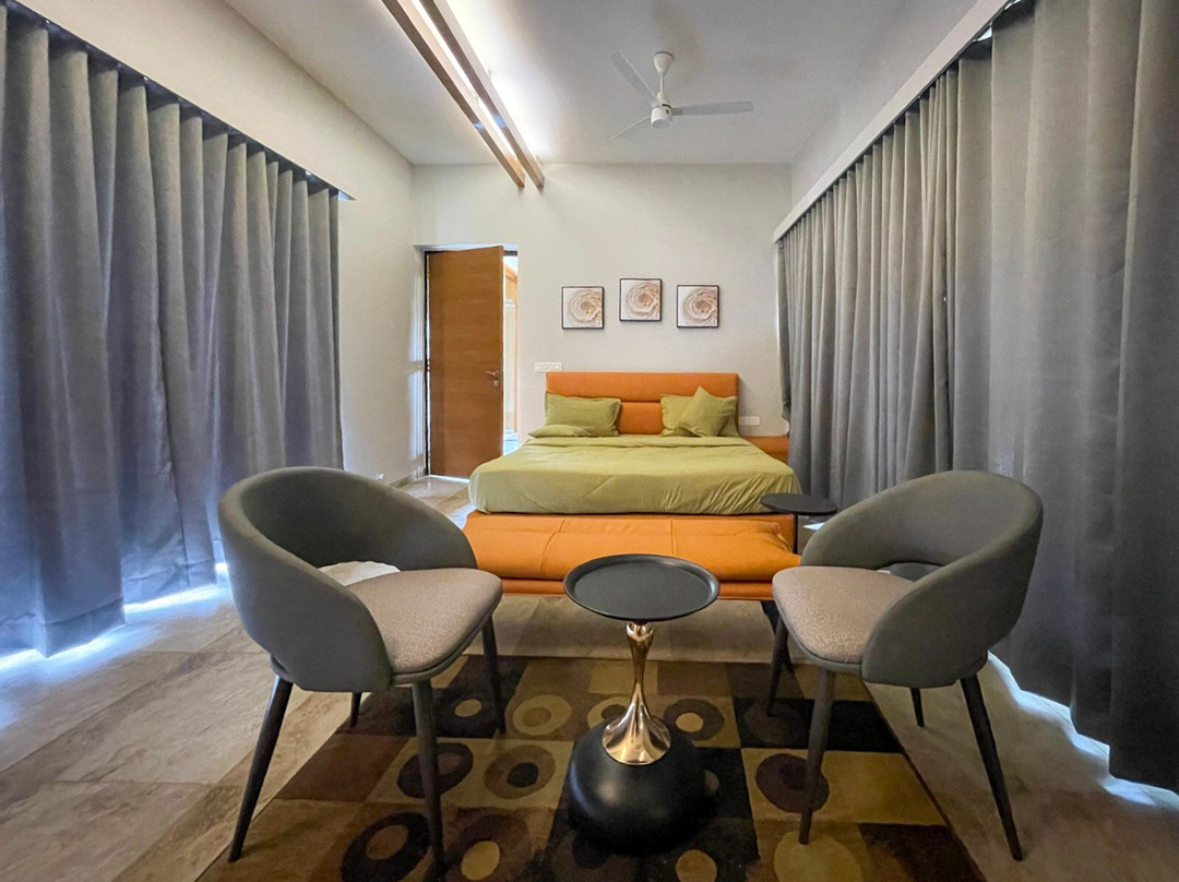 Kings Villa Resort