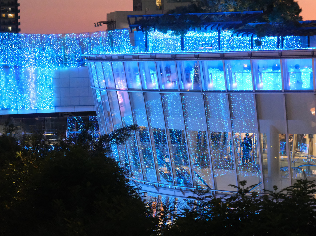 难波公园-大阪市必去景点