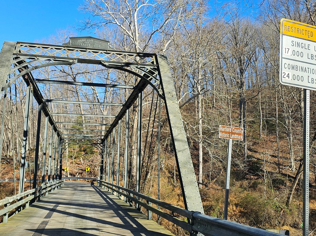 Cherry Hill Road Bridge-Street必去景点