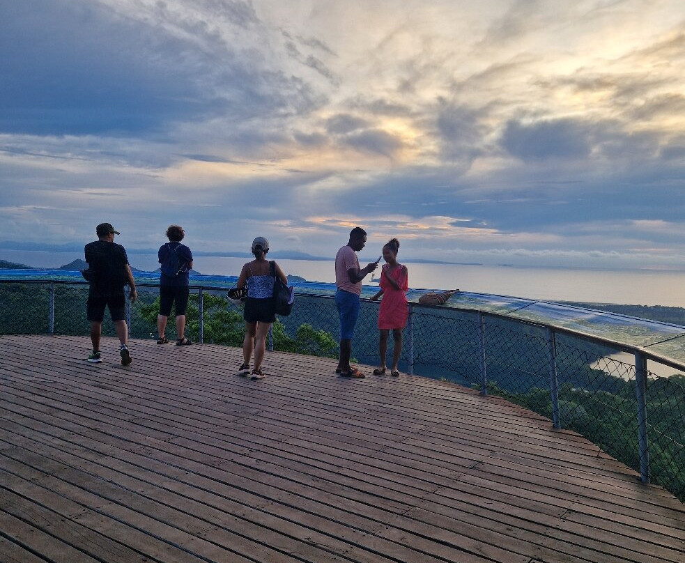 Mont Passot – Crater Lakes-诺西贝必去景点