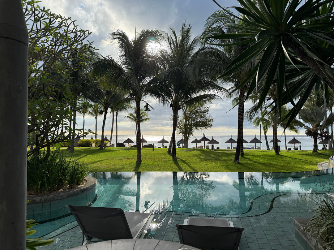 Victoria Beachcomber Resort & Spa - Victoria for 2 - Adults Only