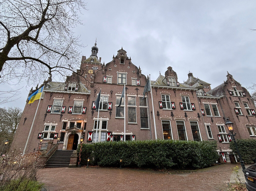 沙丘与克劳德堡庄园主图