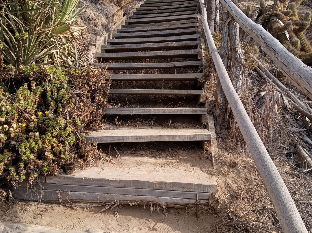 Playa Luna-Puchuncavi必去景点