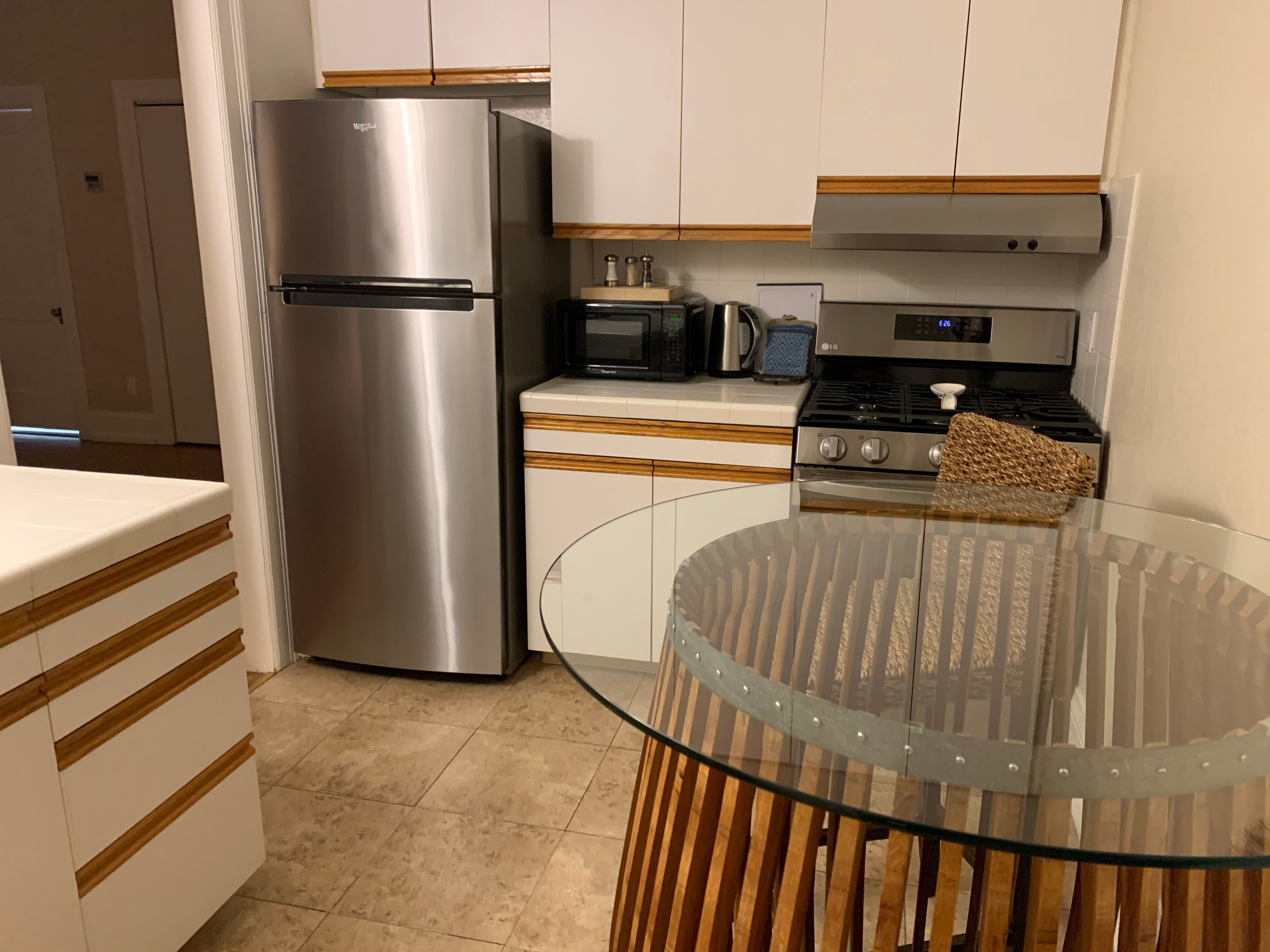 海港大楼酒店-客卧