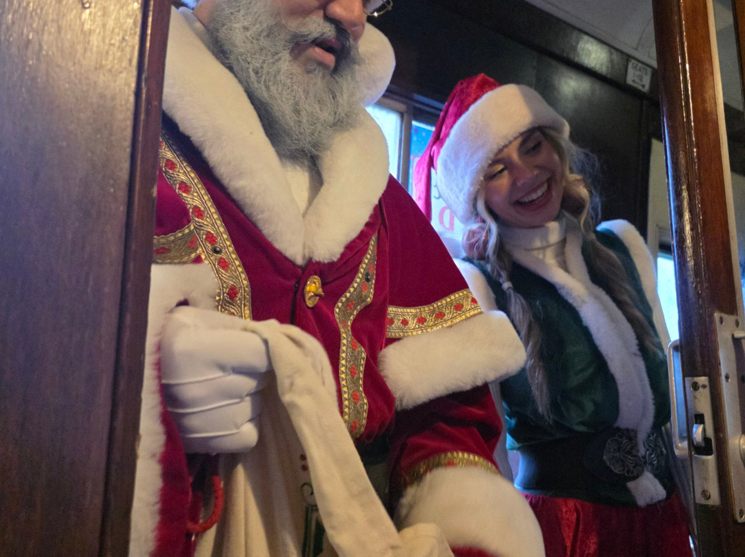 Pontypool and Blaenavon Railway-卡莱纳冯必去景点