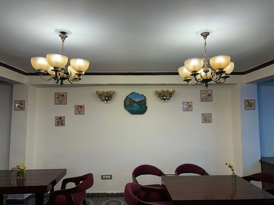 Thandi Woods by Himalaica Au Lac主图