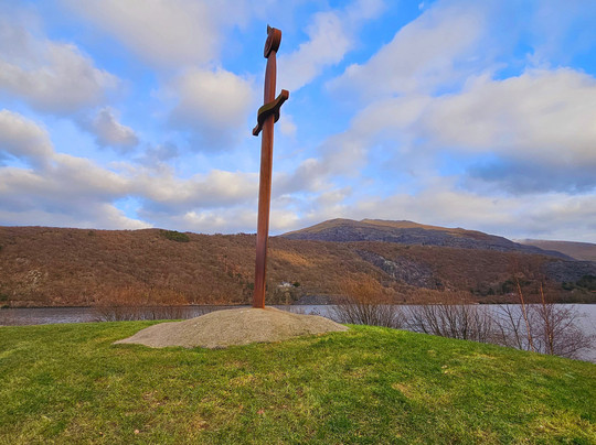 Blade Of The Giants-Llanberis必去景点