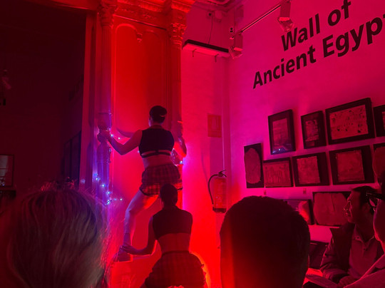 Eros Cabaret Show-巴塞罗那必去景点