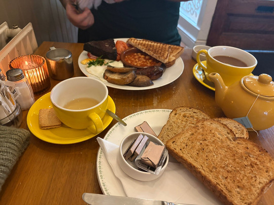 Yellow Chair Coffee House & Pizzeria