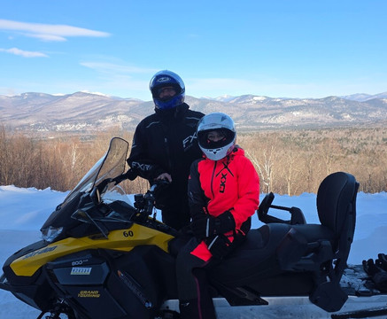 Northern Extremes Snowmobiling-巴特利特必去景点