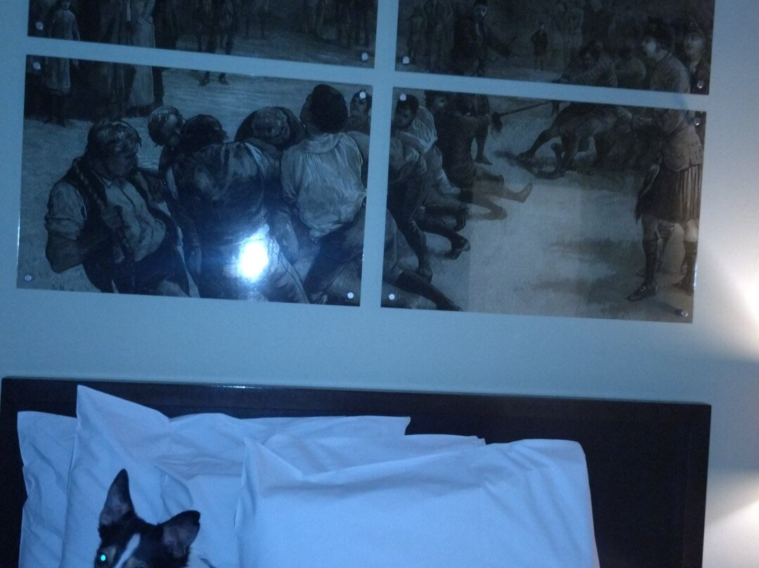 狩猎塔酒店主图