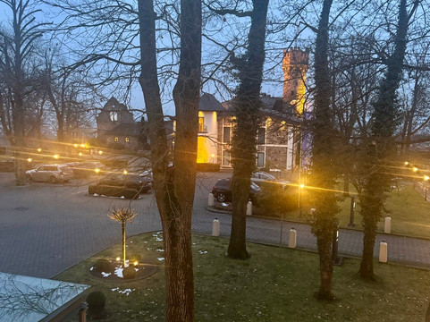 伯格茨瓦尔曾斯坦瑞雷斯城堡酒店主图