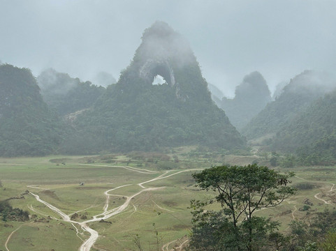 Cao Bằng Easy Deeping Tours-高平必去景点