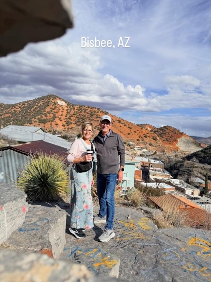 比斯比布朗斯通套房-官方