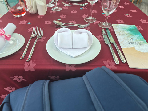 米尔法酒店主图