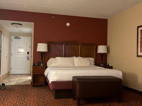 希尔顿欢朋酒店-班戈主图