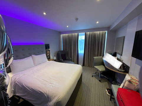 北加帝夫普瑞米尔酒店主图