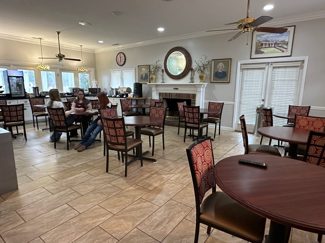 桑蒂贝斯特韦斯特优质酒店主图