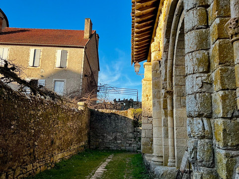 Abbaye de Marcilhac-Marcilhac-sur-Cele必去景点