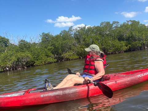 Gulf Coast Kayak-开普科勒尔必去景点