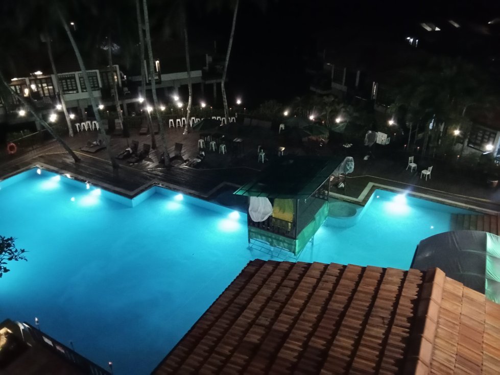 雅维林海中天酒店-官方