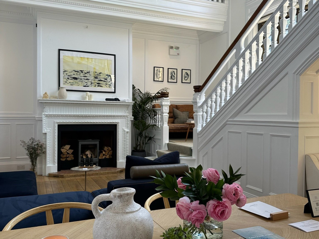 河流艺术俱乐部酒店主图